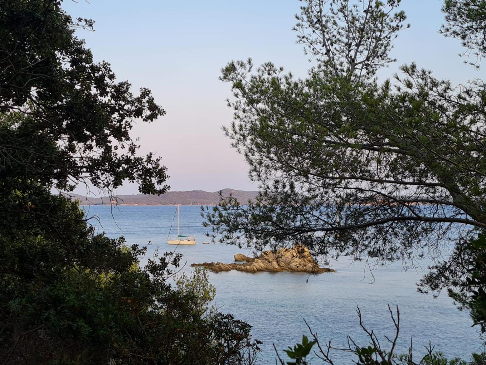 L'Instant Plage - Vue Mer - Bord De Plage - La Capte - Cote D'Azur Hyeres Luaran gambar